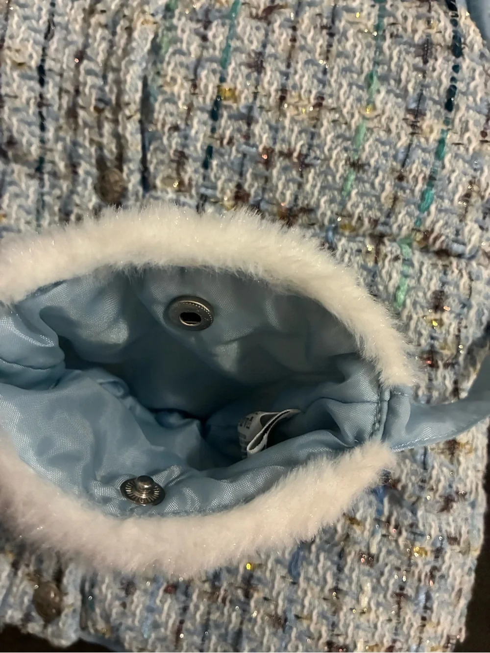 N/A light blue